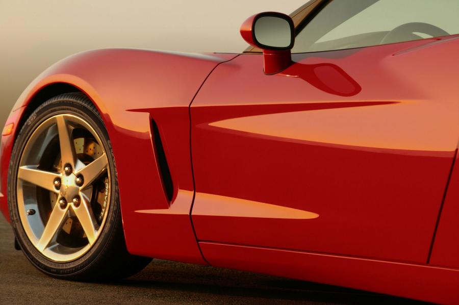  Chevrolet Corvette 2005 года  (фото 144 из 182)